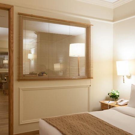 Le Commodore Hotel Βηρυτός Εξωτερικό φωτογραφία