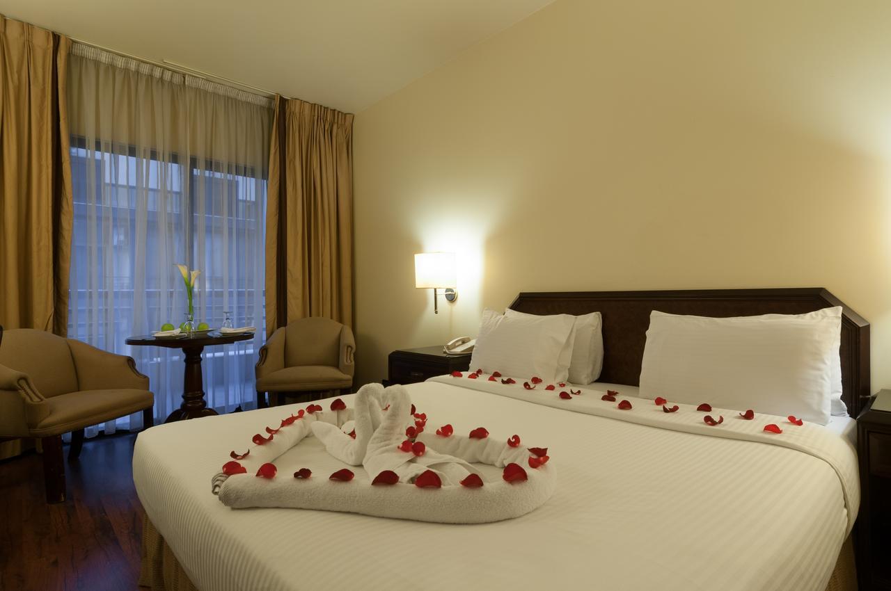 Le Commodore Hotel Βηρυτός Εξωτερικό φωτογραφία