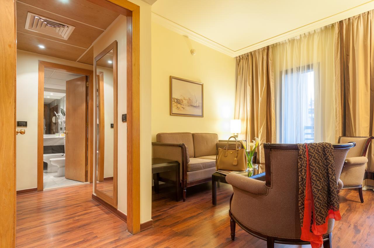 Le Commodore Hotel Βηρυτός Εξωτερικό φωτογραφία