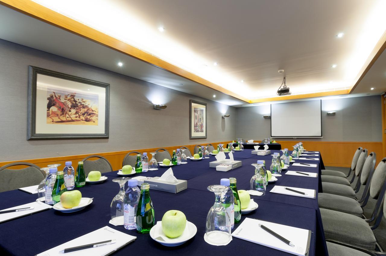 Le Commodore Hotel Βηρυτός Εξωτερικό φωτογραφία
